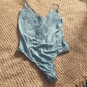 Corset back one peice (doesn’t fit) barely used